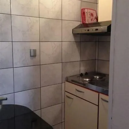 Apartment In With Terrace, Air Conditioning, Wi-fi Lopar